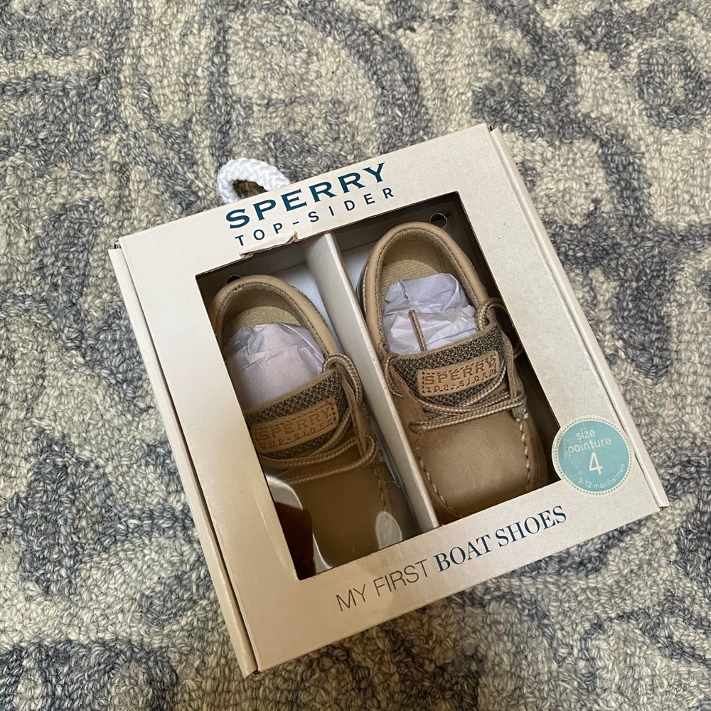 Sperry Topsider Baby Boy Shoes size 4